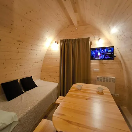 Teiraboa Base Camp אתר קמפינג *
