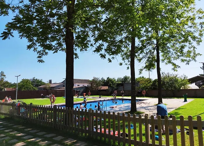 Teiraboa Base Camp Campeggio Arzúa