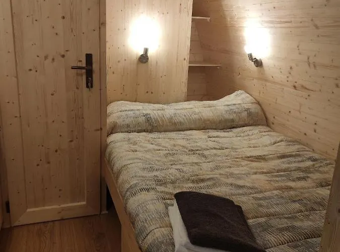 Teiraboa Base Camp Campeggio *