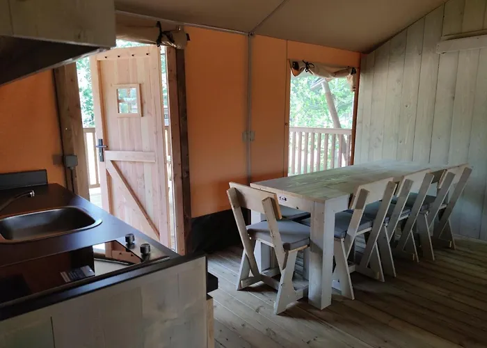 Teiraboa Base Camp *