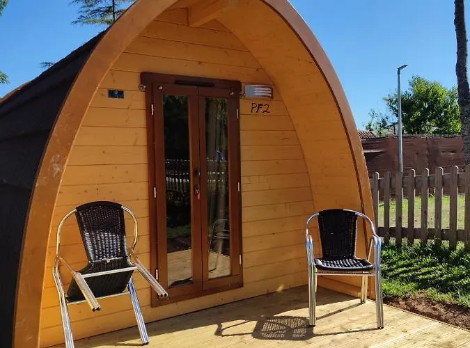 Teiraboa Base Camp Campeggio Arzúa